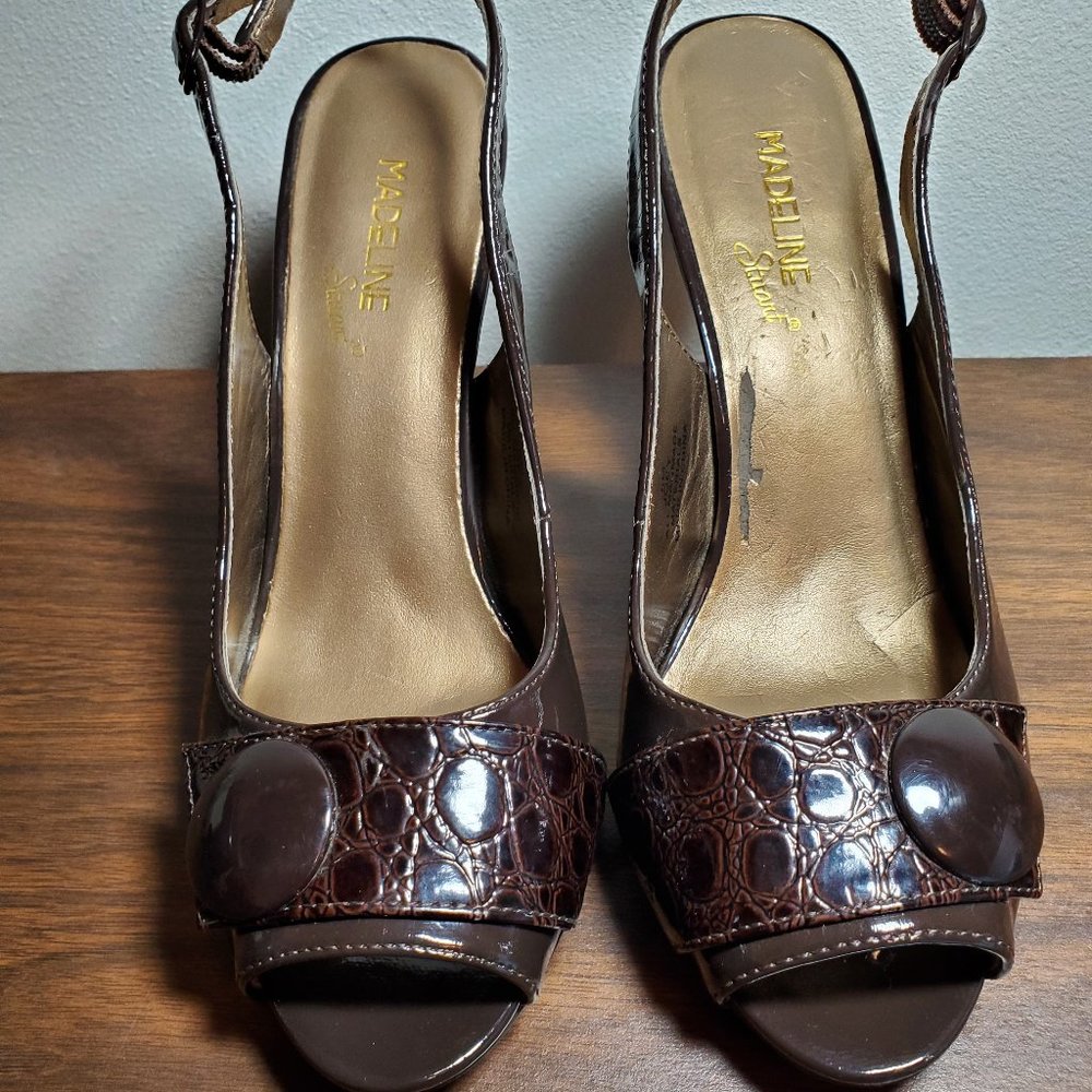 Madeline Stuard Brown Patent Peep-Toe Slingback S6